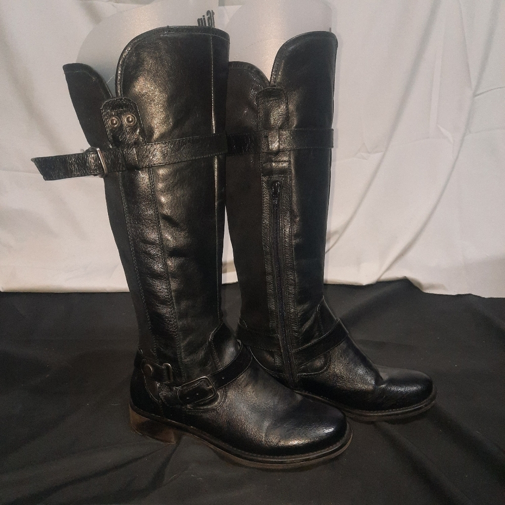 Baretraps Black Leather Shree Lug Sole Knee Boots